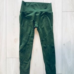 COPY - Alphalete Leggings